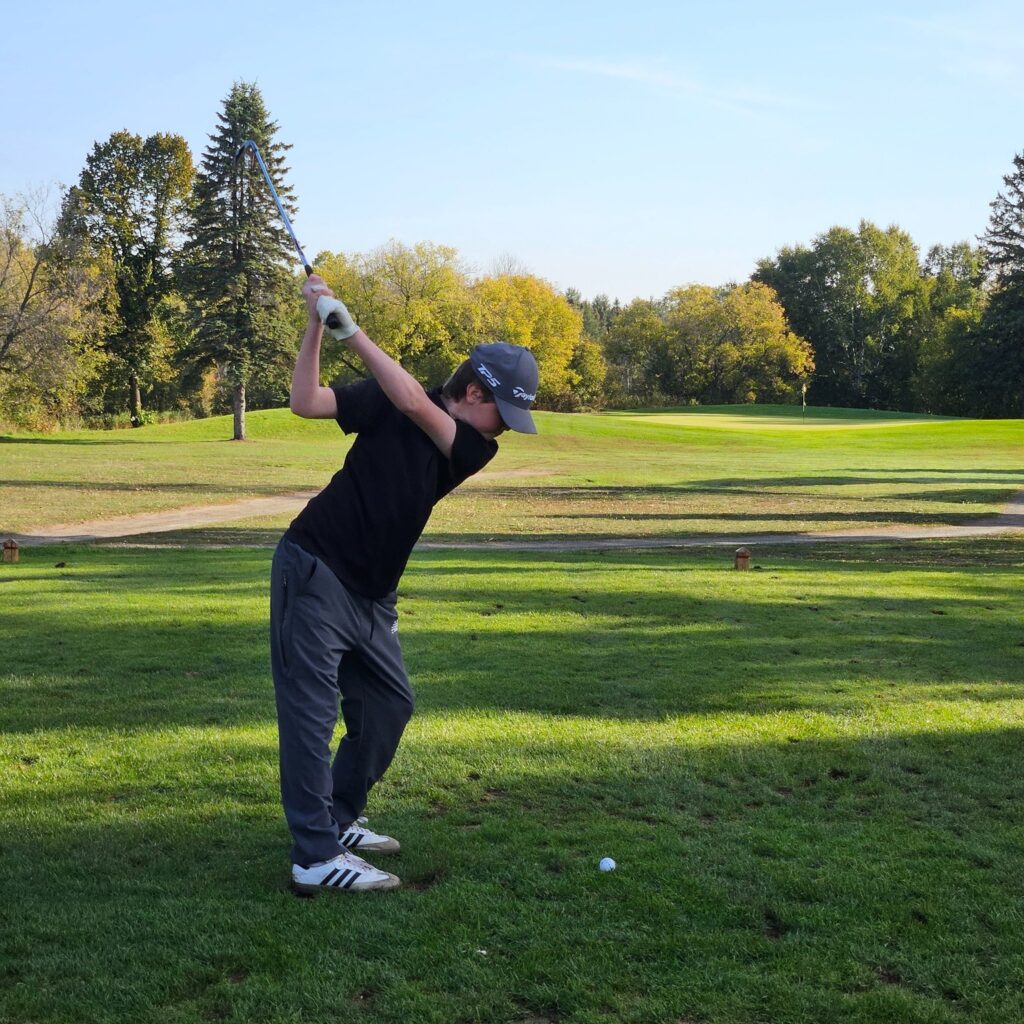 hammarskjold-golf-boys