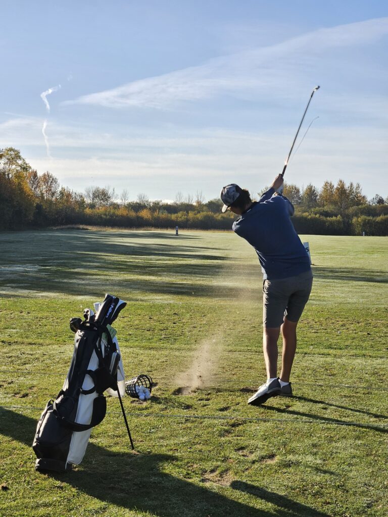 hammarskjold-golf-team