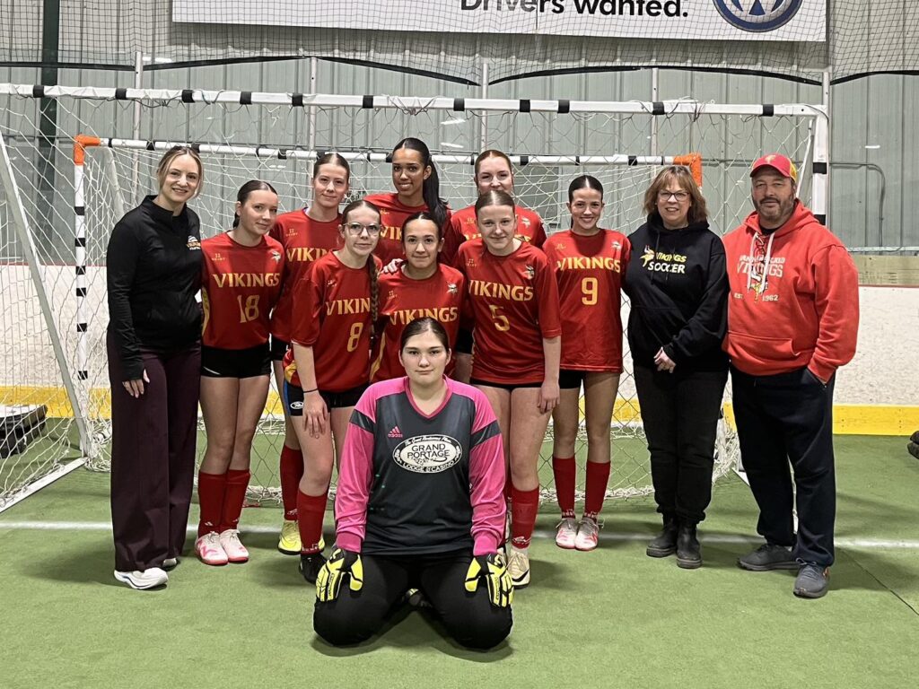 hammarskjold-soccer-team-girls