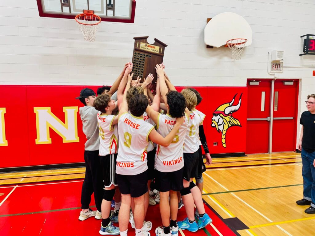 hammarskjold-volleyball-boys