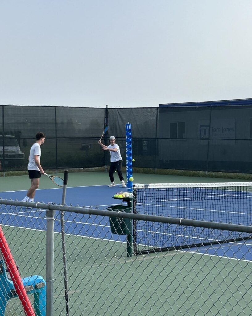 hammarskjold-tennis-team-playing