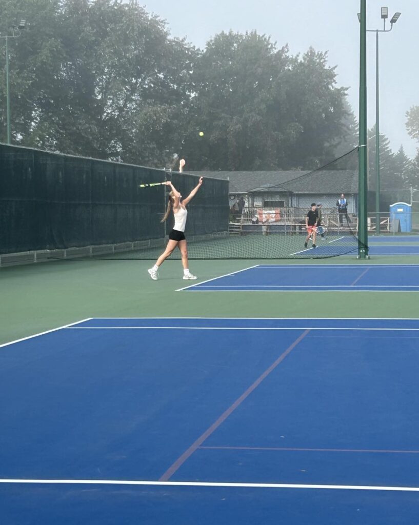hammarskjold-tennis-team-playing