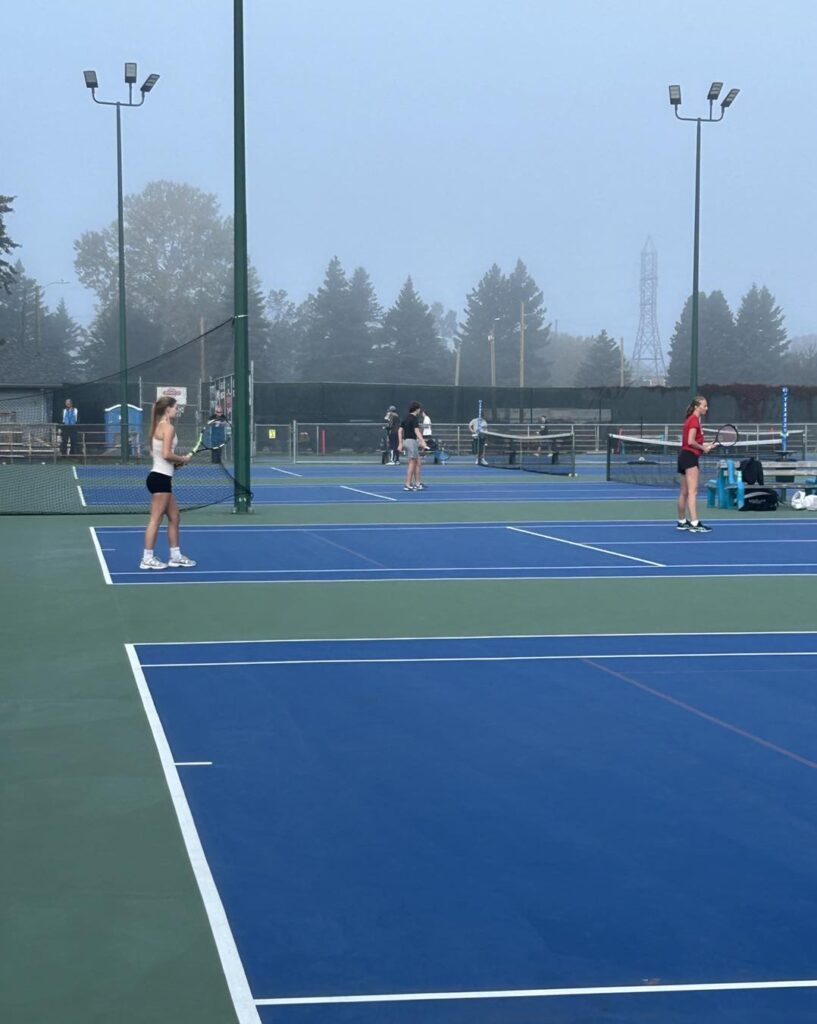 hammarskjold-tennis-team-playing