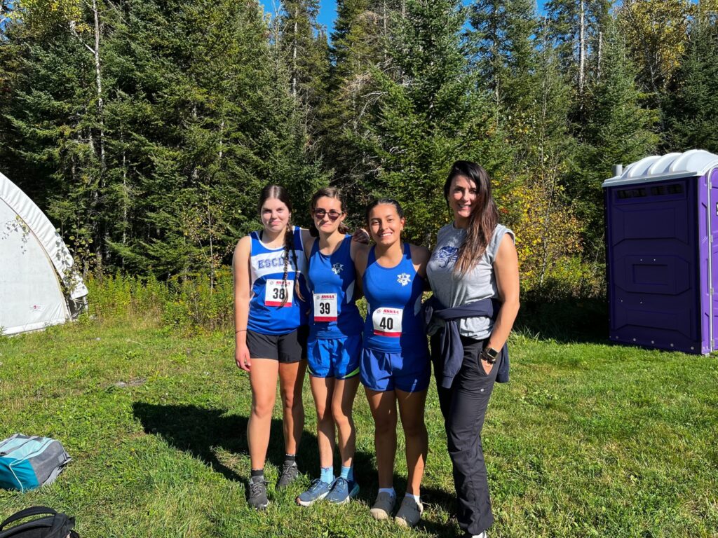 lav-cross-country-girls