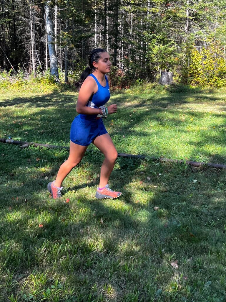 lav-cross-country-girls