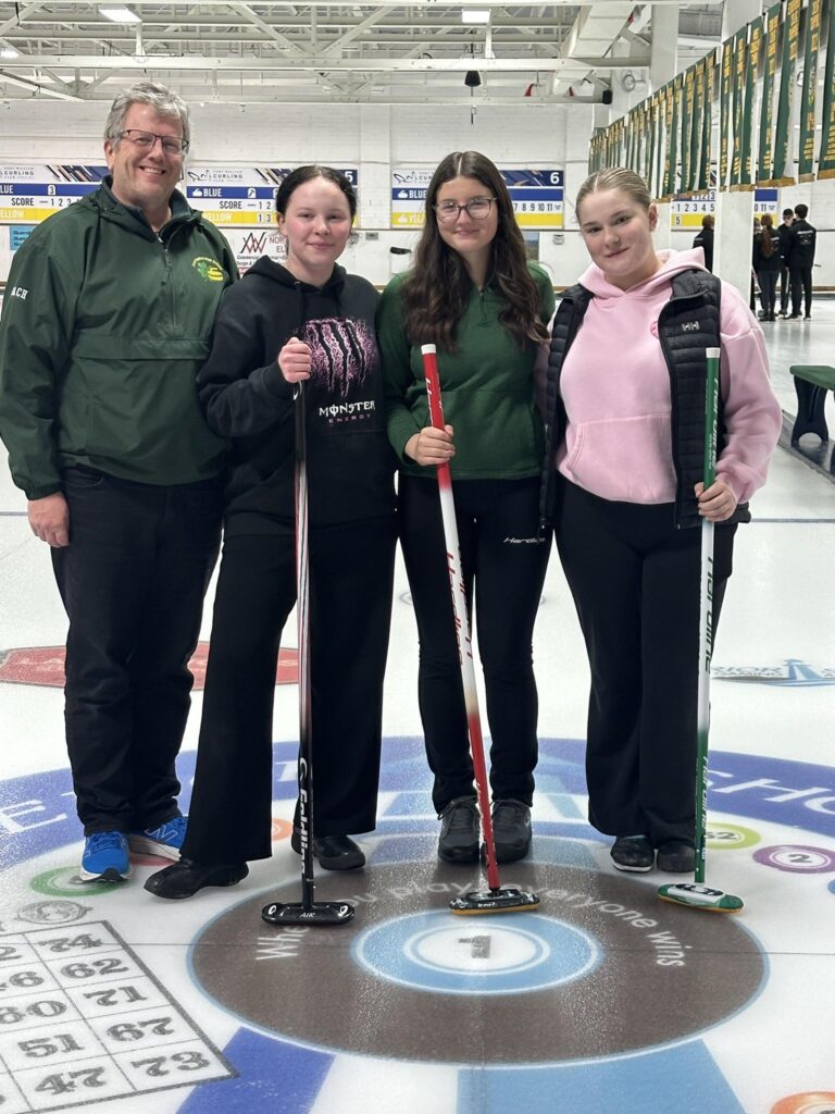 st-patrick-curling-girls-team