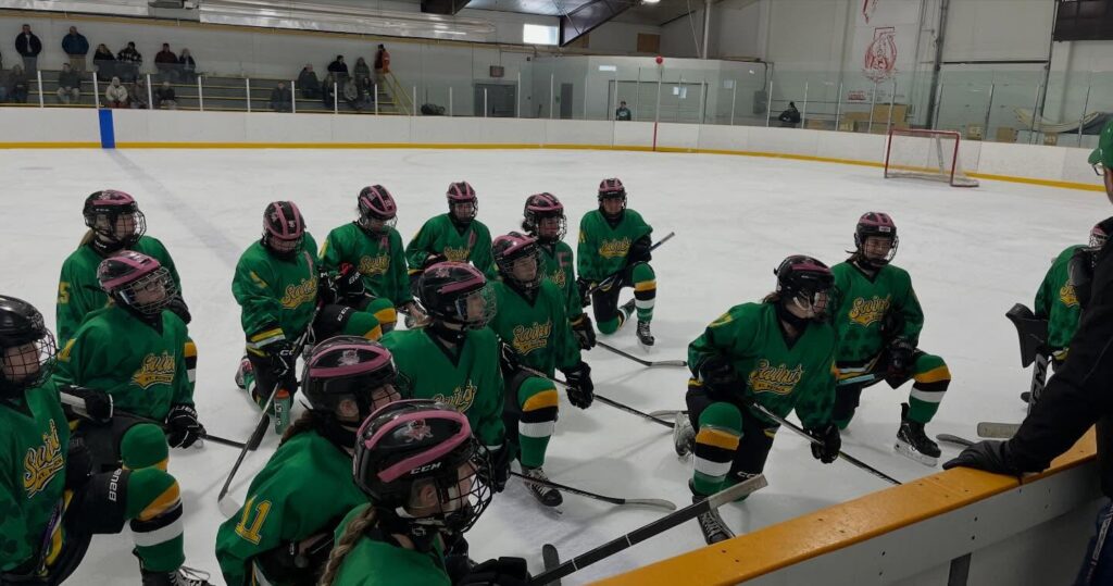 st-patrick-girls-hockey-team-on-ice