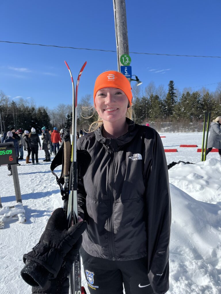 st-patrick-girls-skiing