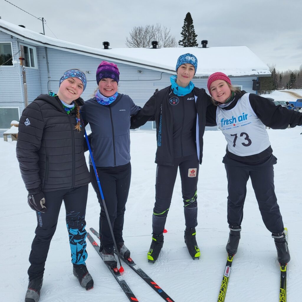 nordic-skiing-race-participants