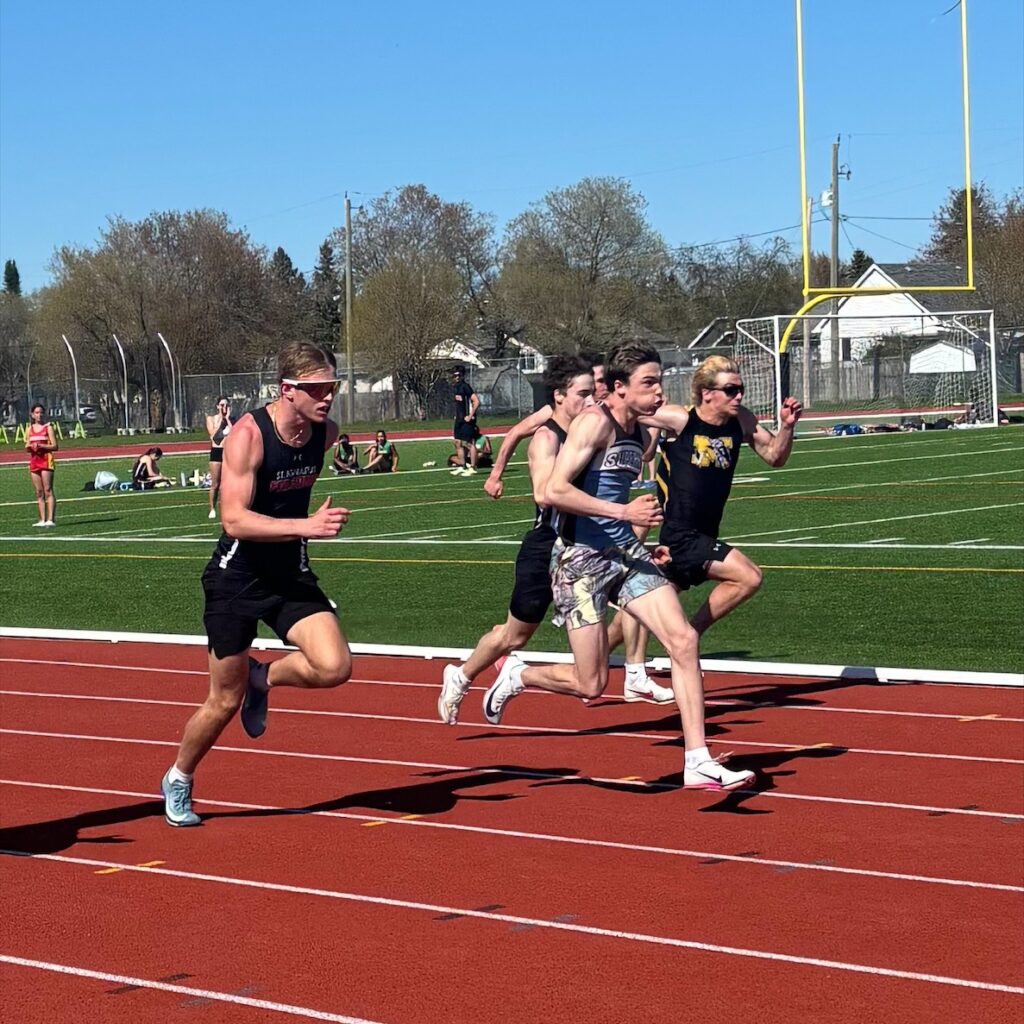 superior-track-&-field-running-boys