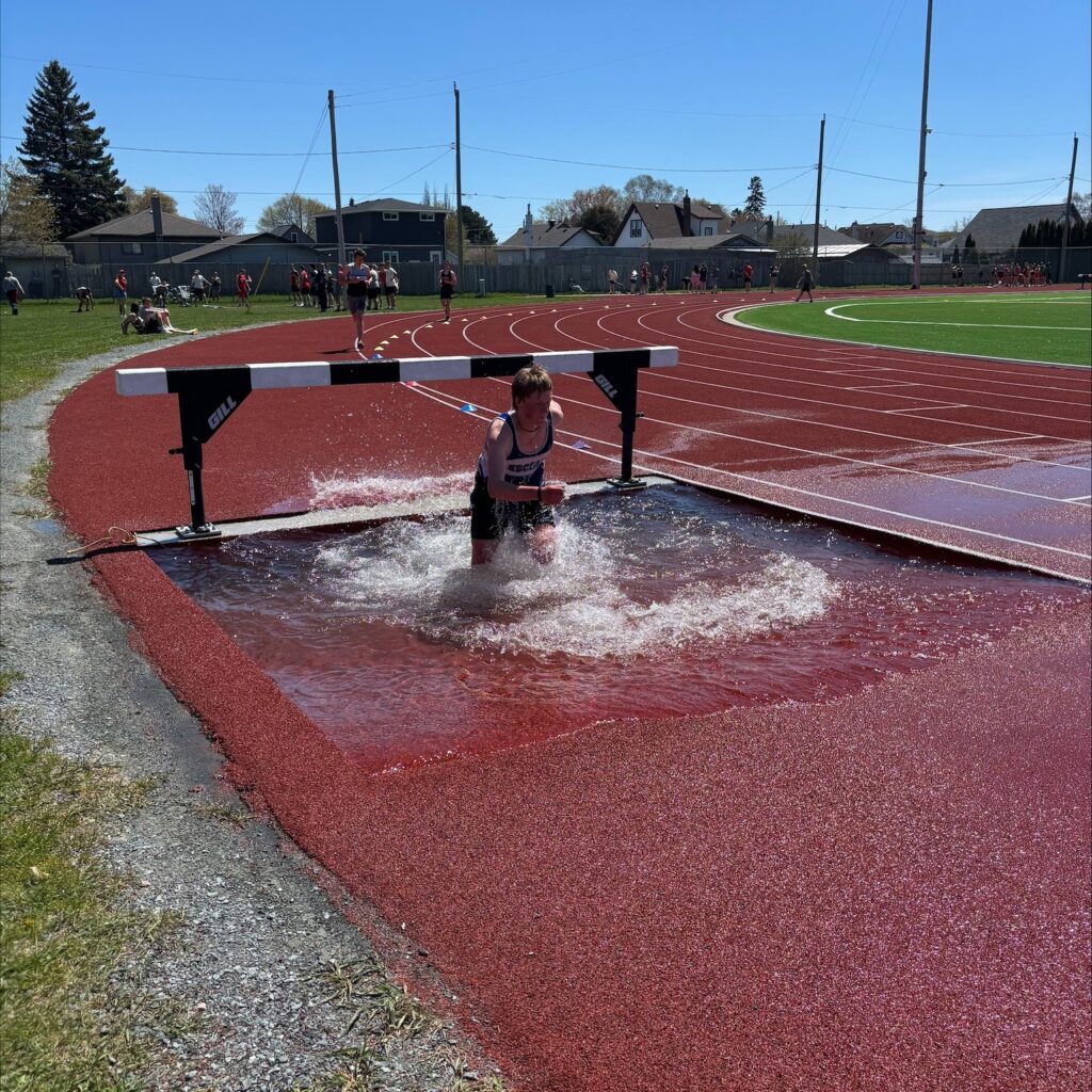 superior-track-&-field-running-in-water