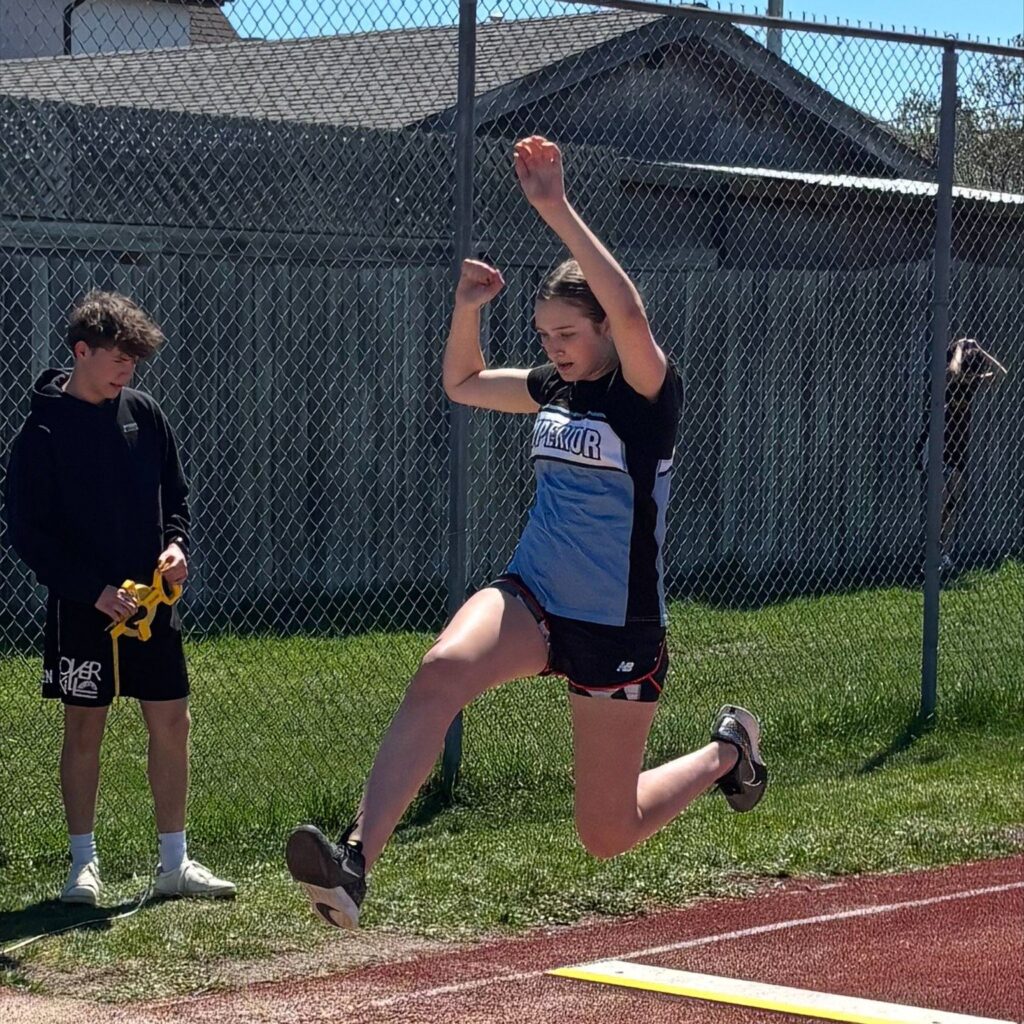 superior-track-&-field-long-jump