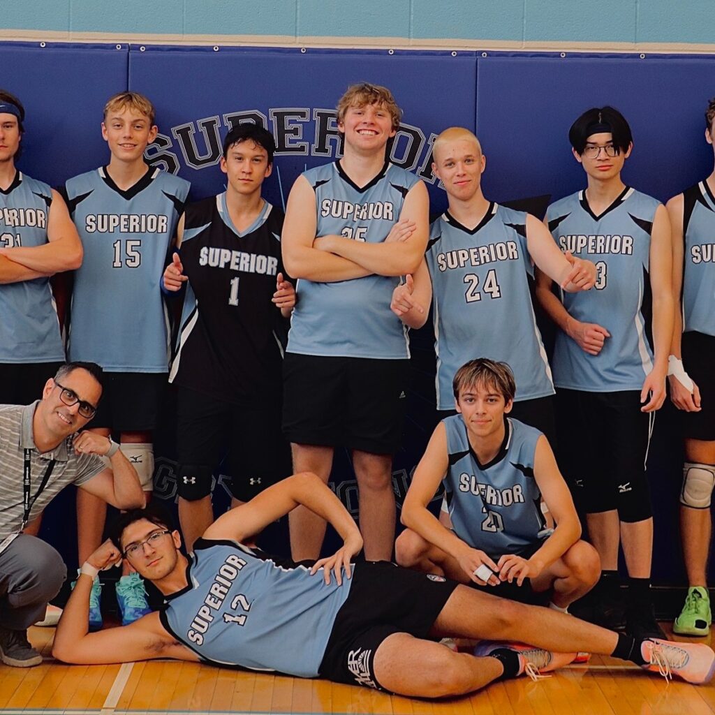 superior-cvi-volleyball-boys-team