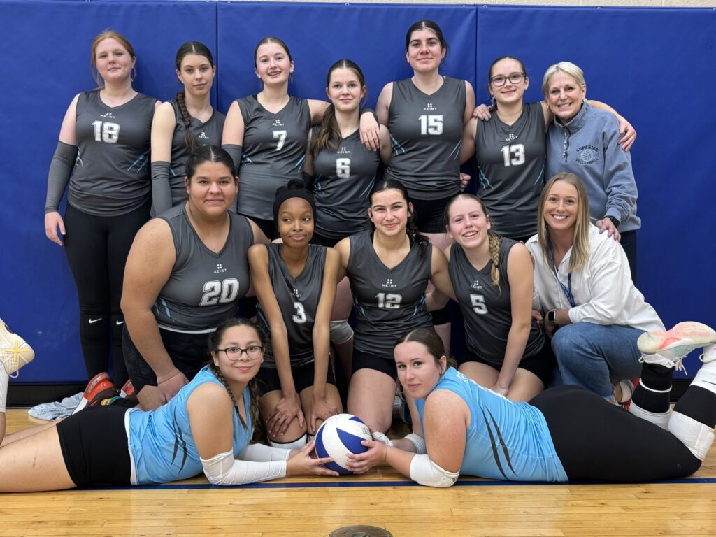 superior_girls_volleyball