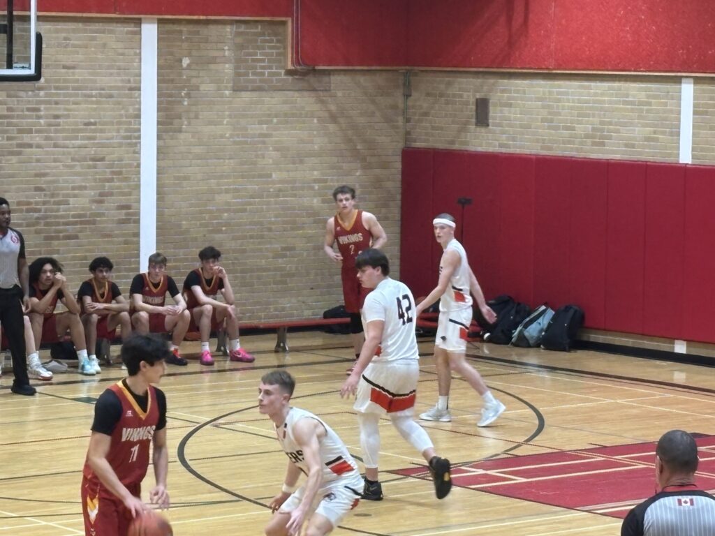 westgate-vs-hammarskjold-basketball-team