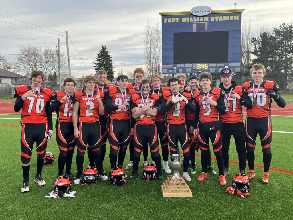 westgate-football-team-with-trophy