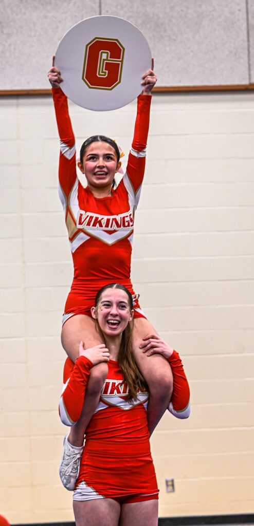 hammarskjold-girls-cheerleading-competition