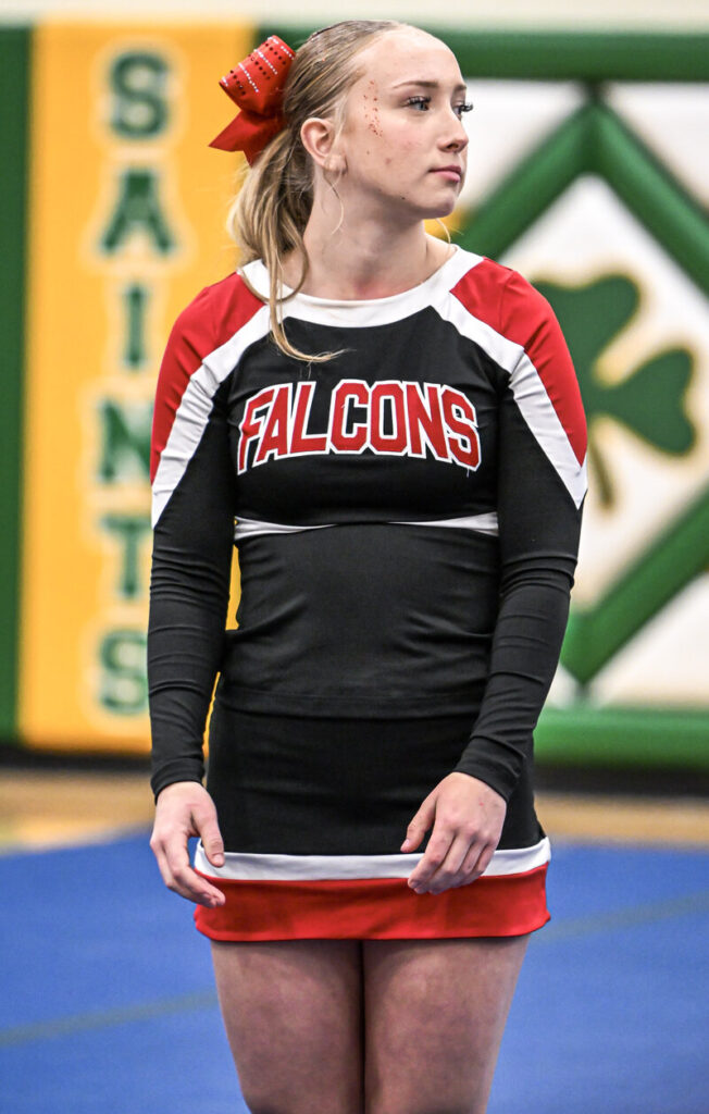 st-ignatius-girls-cheerleading-competition
