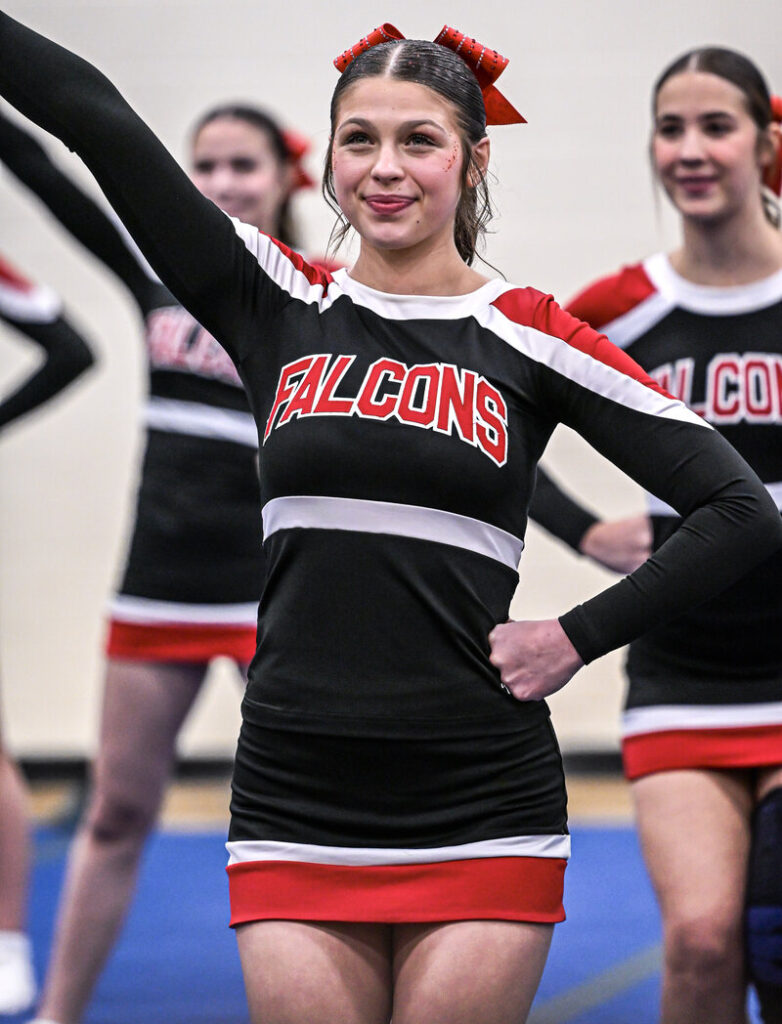 st-ignatius-girls-cheerleading-competition