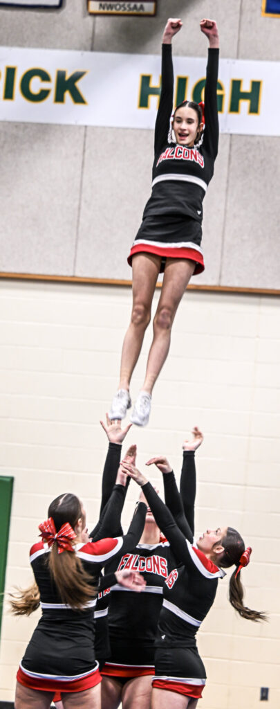 st-ignatius-girls-cheerleading-competition