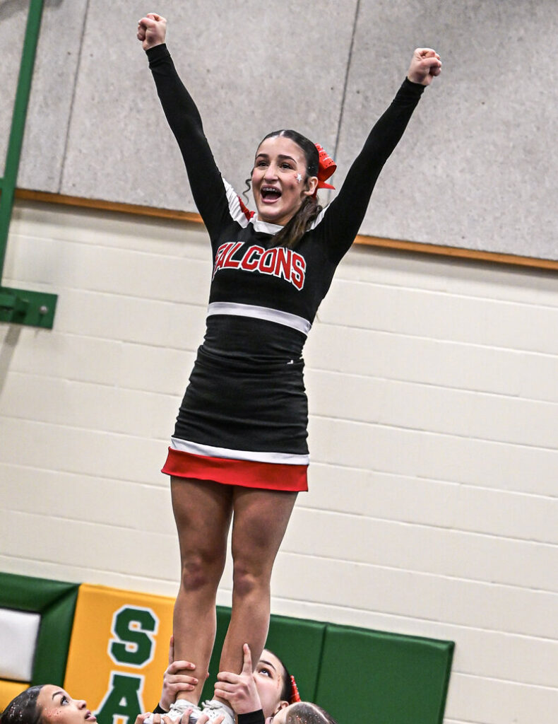 st-ignatius-girls-cheerleading-competition