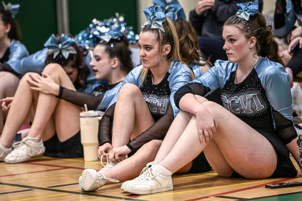 superior-cvi-girls-cheerleading-competition