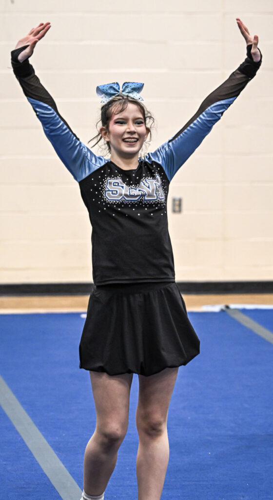 superior-cvi-girls-cheerleading-competition