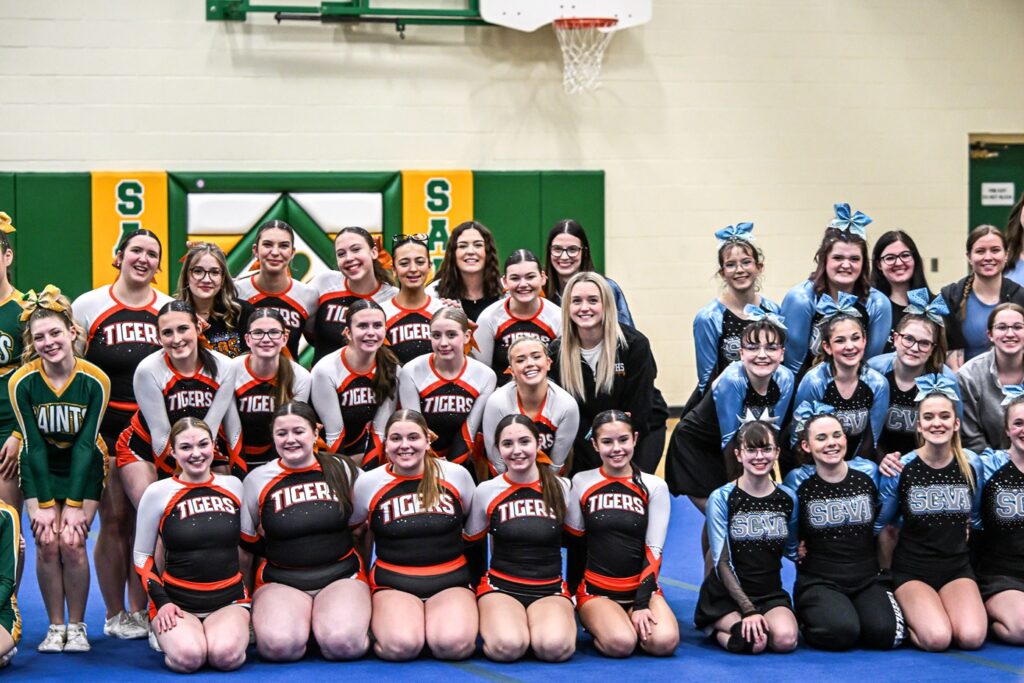 westgate-superior-girls-cheerleading-competition