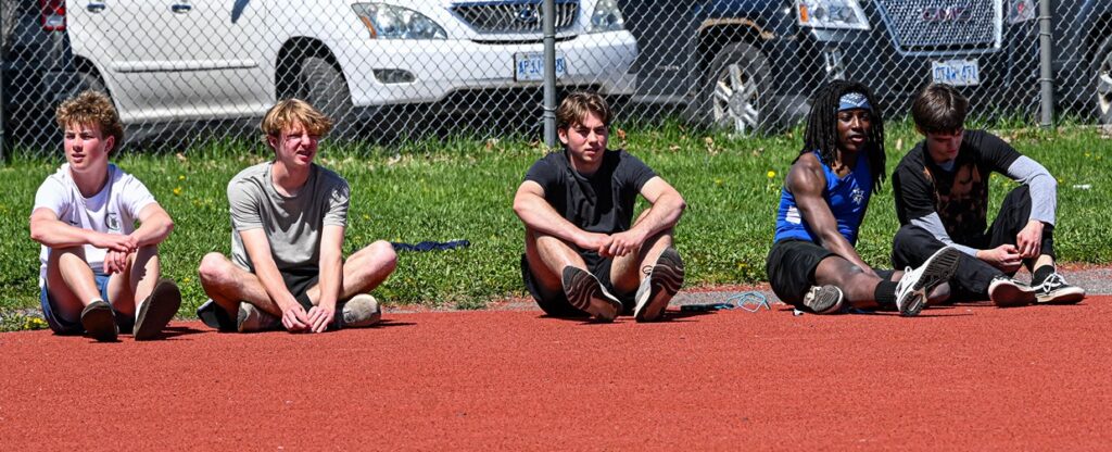 sssaa-track-and-field-competition-boys-sitting