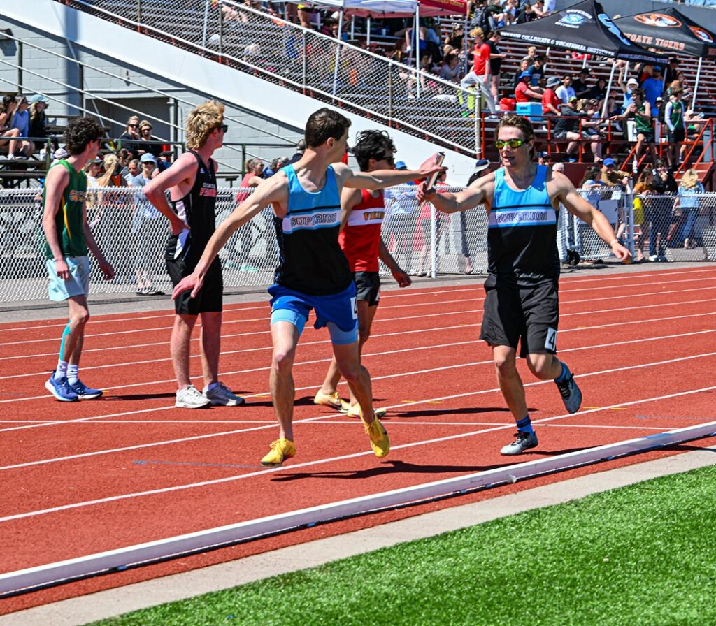 sssaa-track-and-field-competition-running-relay