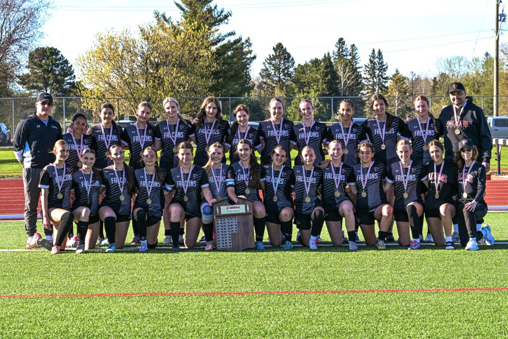 st-ignatius-girls-soccer-team-winners-group-lined-up
