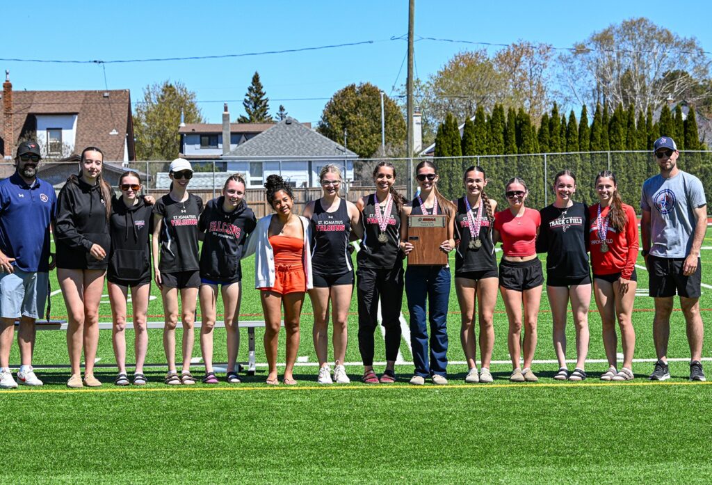 st-ignatius-track-and-field-team-girls