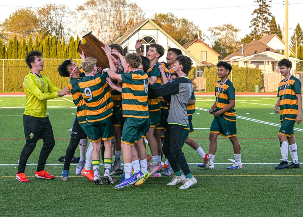 st-patrick- boys-soccer-team-winning