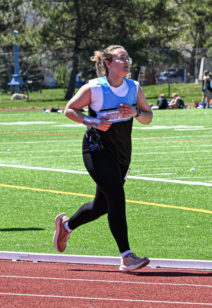 superior-cvi-track-and-field-team-girl-running